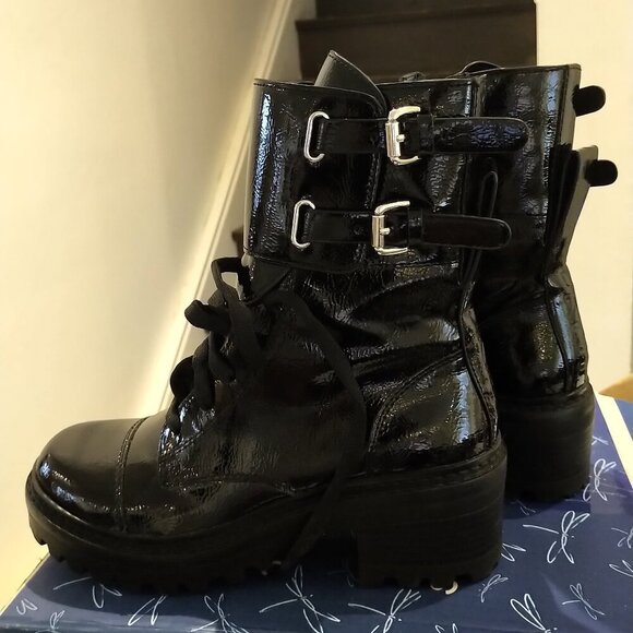 NEW DKNY Womens Bootie Combat Boots Moto Boots Patent Leather Black BART 6.5 - Picture 13 of 16